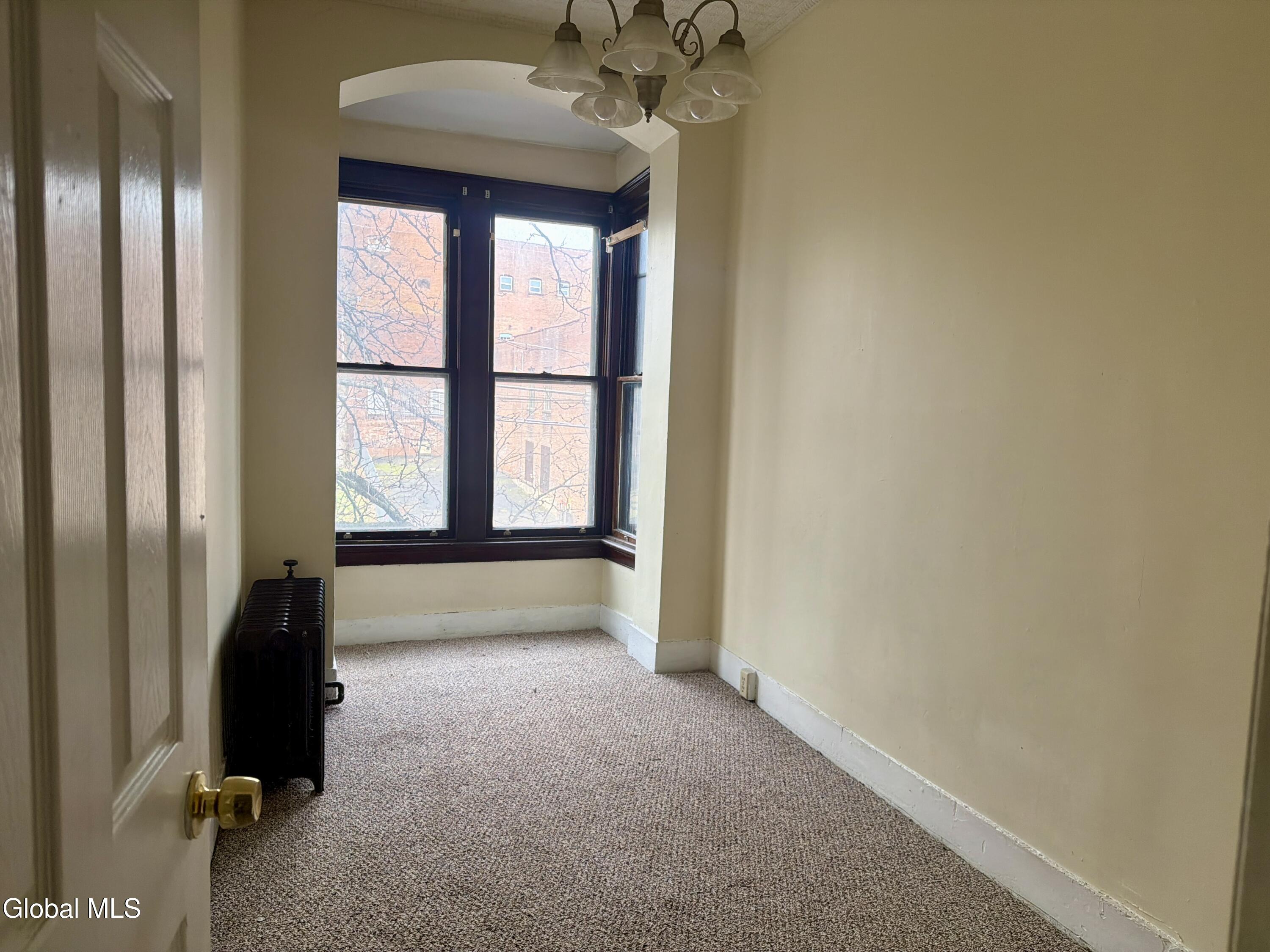 3256 6th Avenue Troy NY 12180