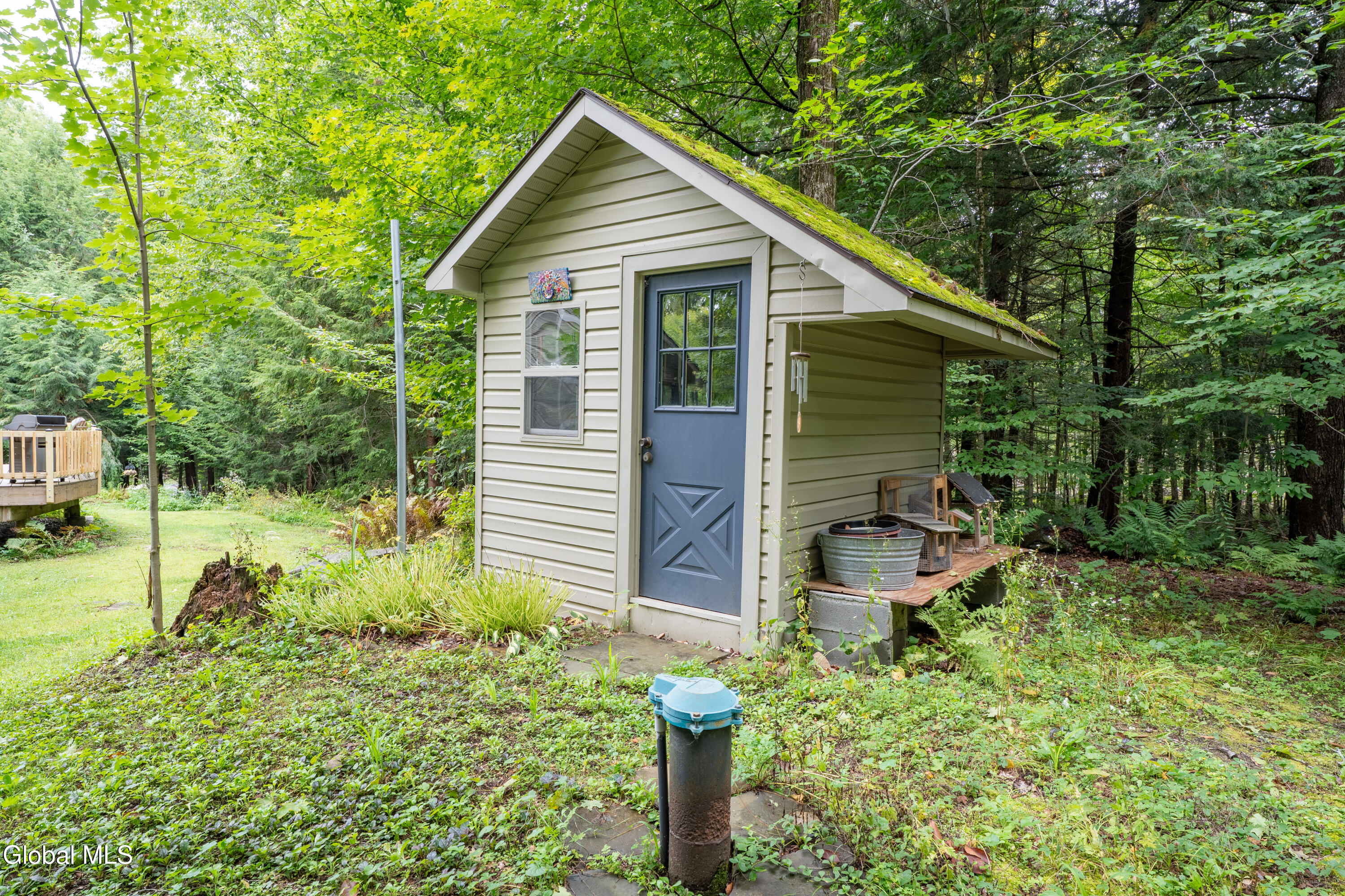 379 N Shore Road Gloversville NY 12078