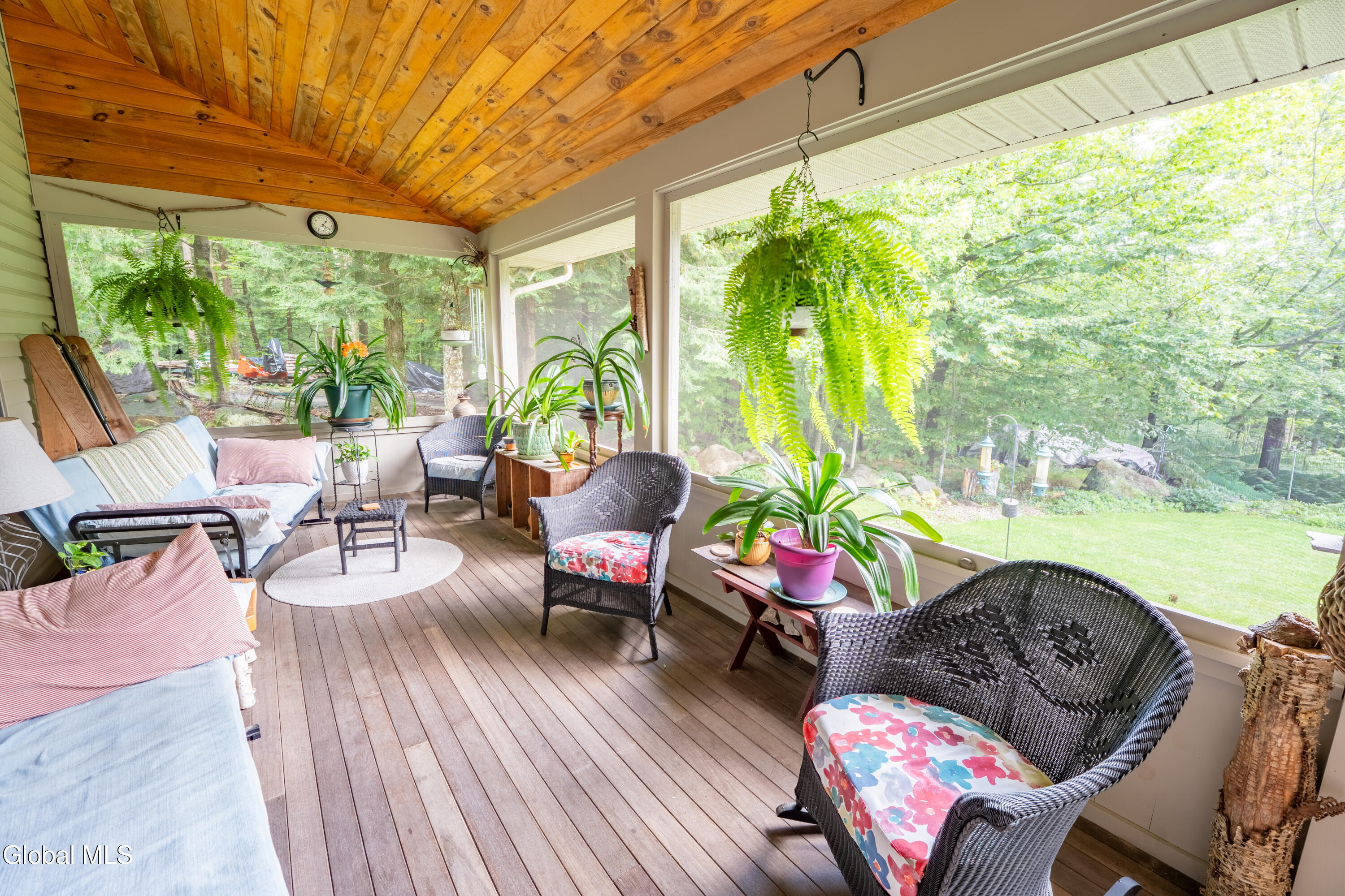 379 N Shore Road Gloversville NY 12078