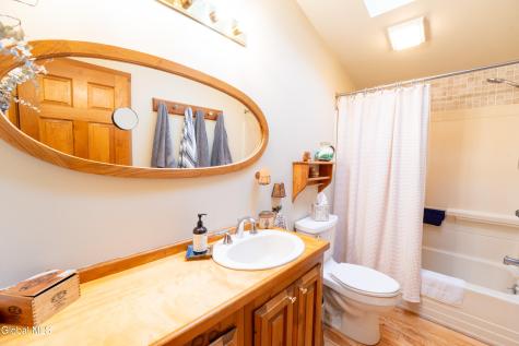 379 N Shore Road Gloversville NY 12078