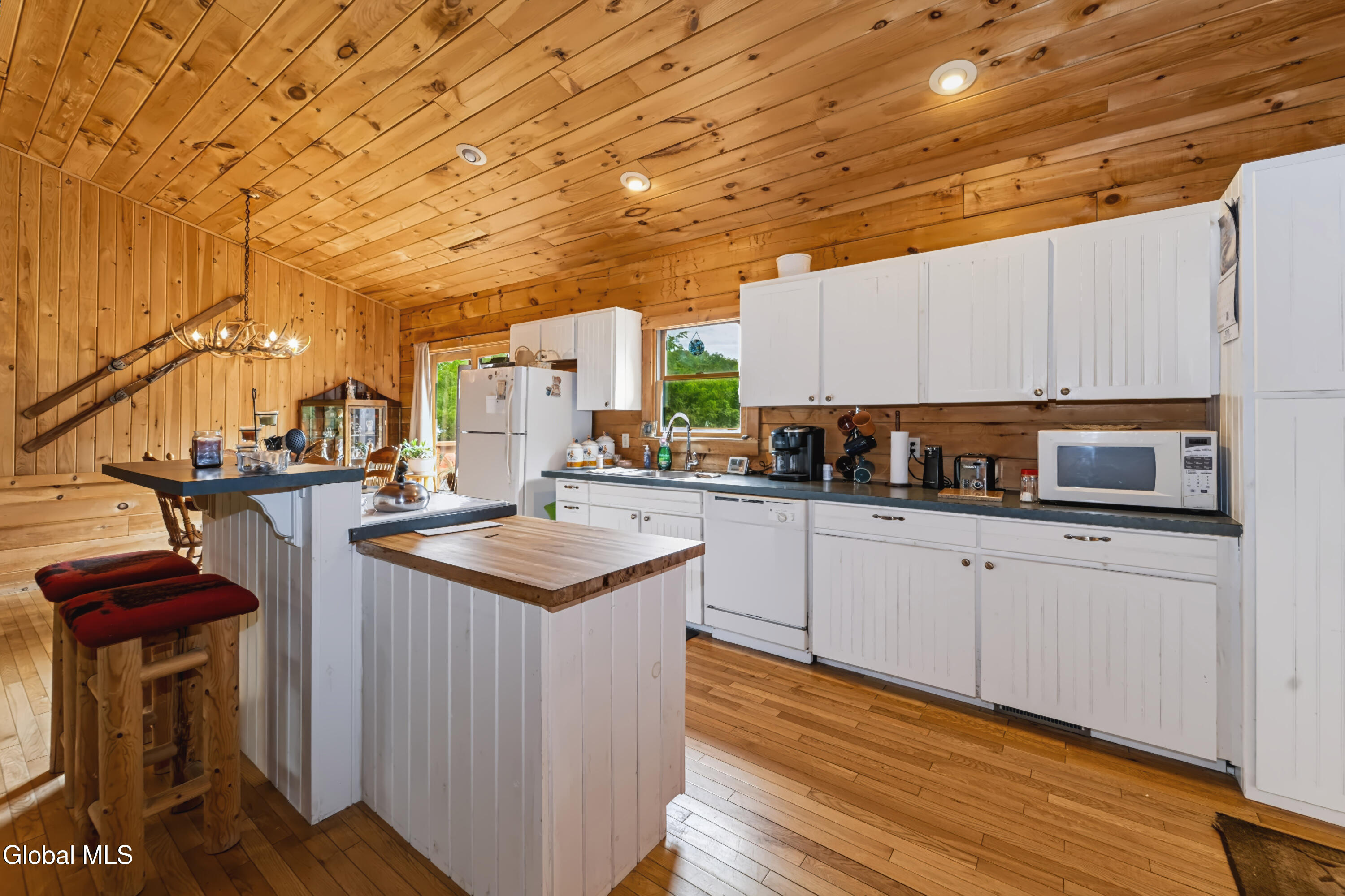 55 Spring Avenue Gloversville NY 12078