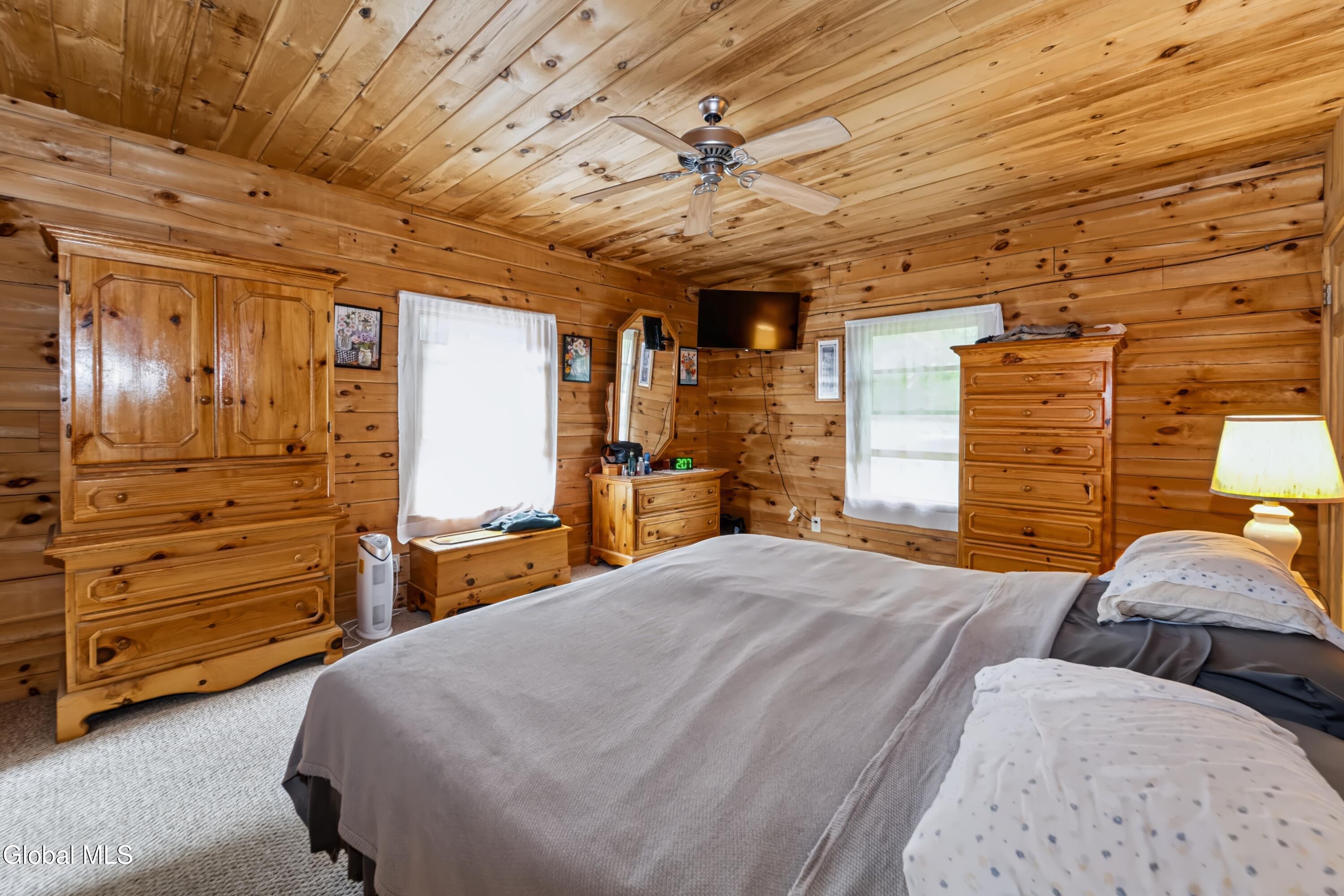 55 Spring Avenue Gloversville NY 12078