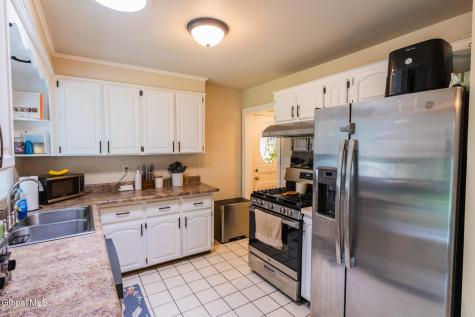 11 Forest Drive Colonie NY 12205
