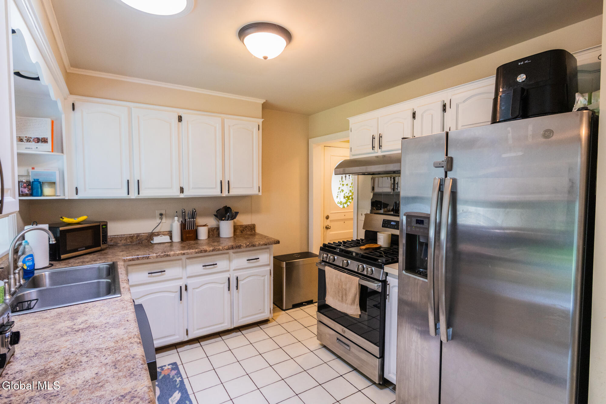 11 Forest Drive Colonie NY 12205