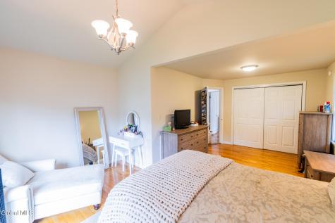 11 Forest Drive Colonie NY 12205