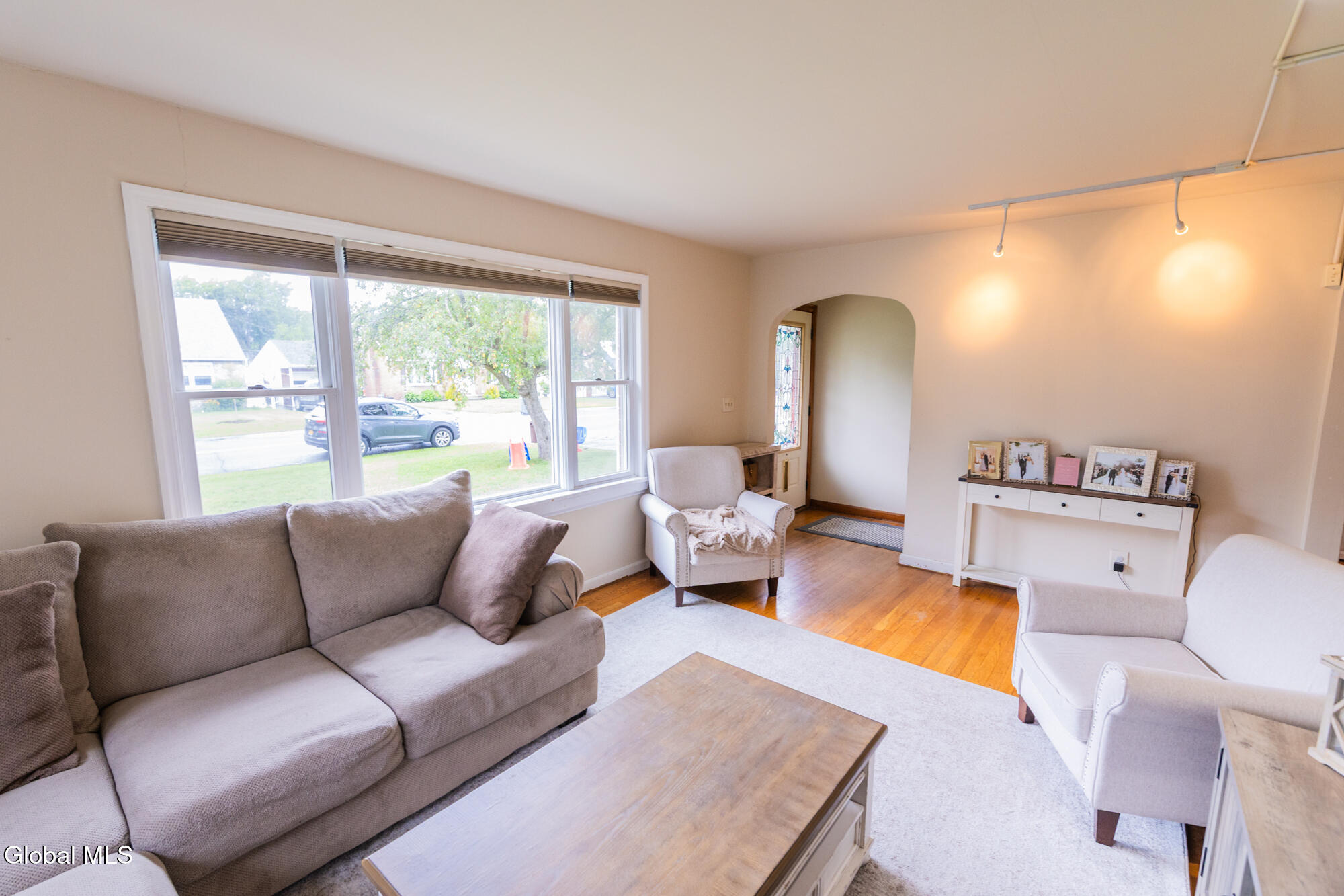 11 Forest Drive Colonie NY 12205