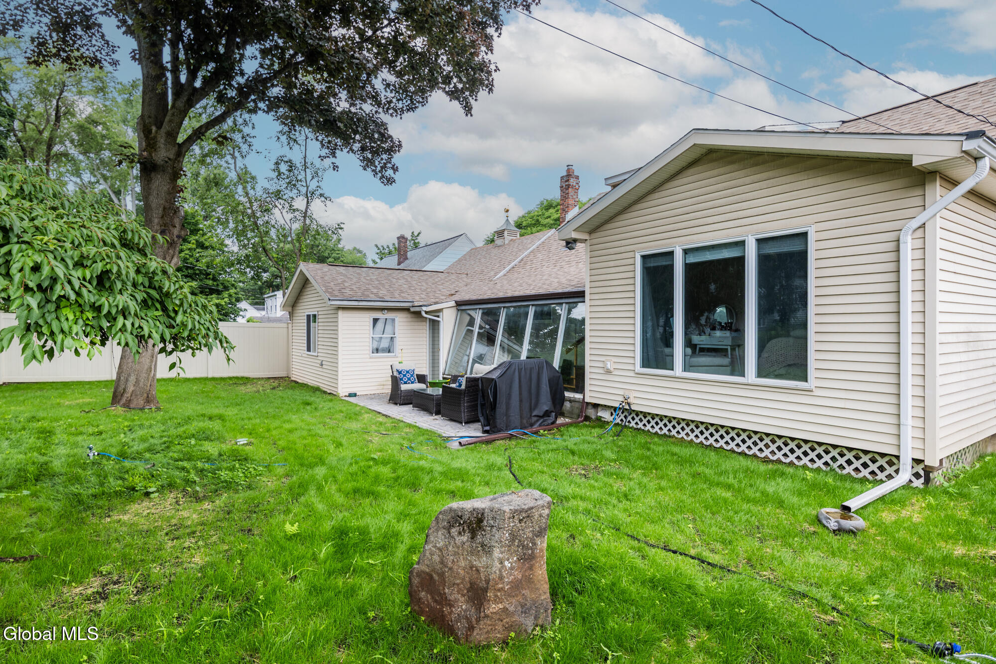 11 Forest Drive Colonie NY 12205