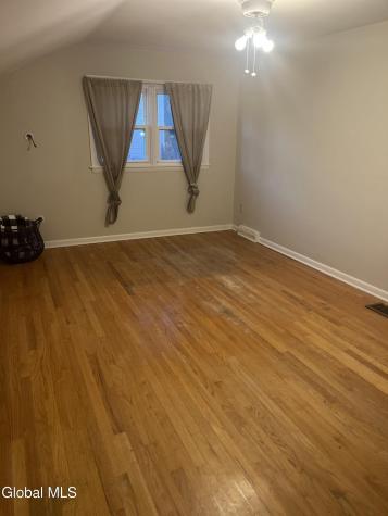 242 Pinewood Drive Schenectady NY 12303