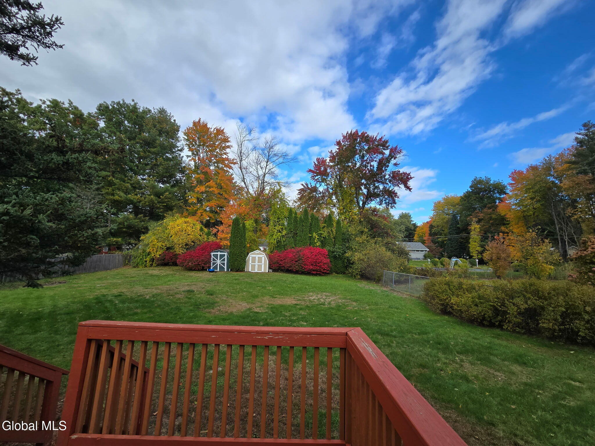 242 Pinewood Drive Schenectady NY 12303