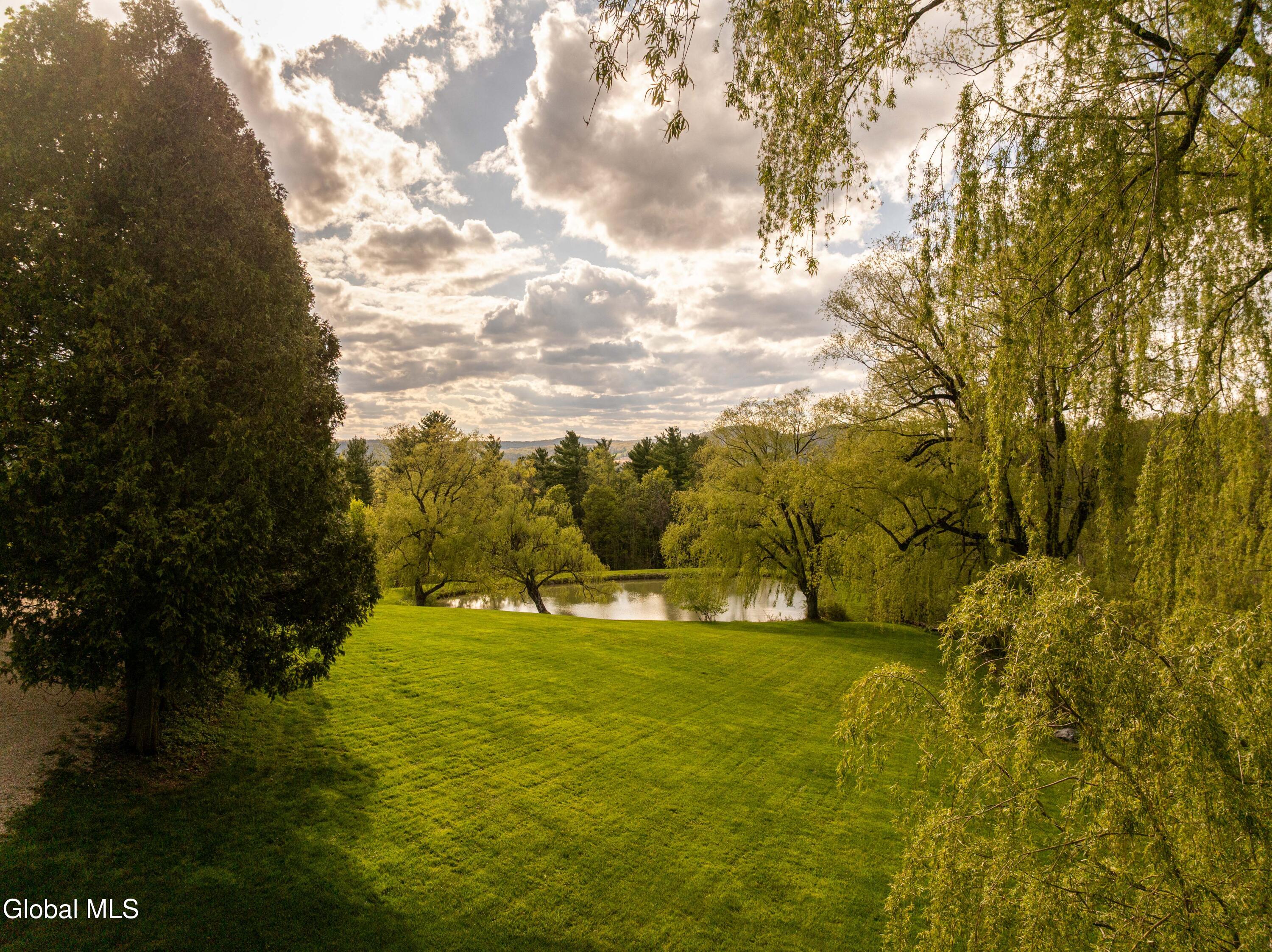 54 Far View Lane Hillsdale NY 12529
