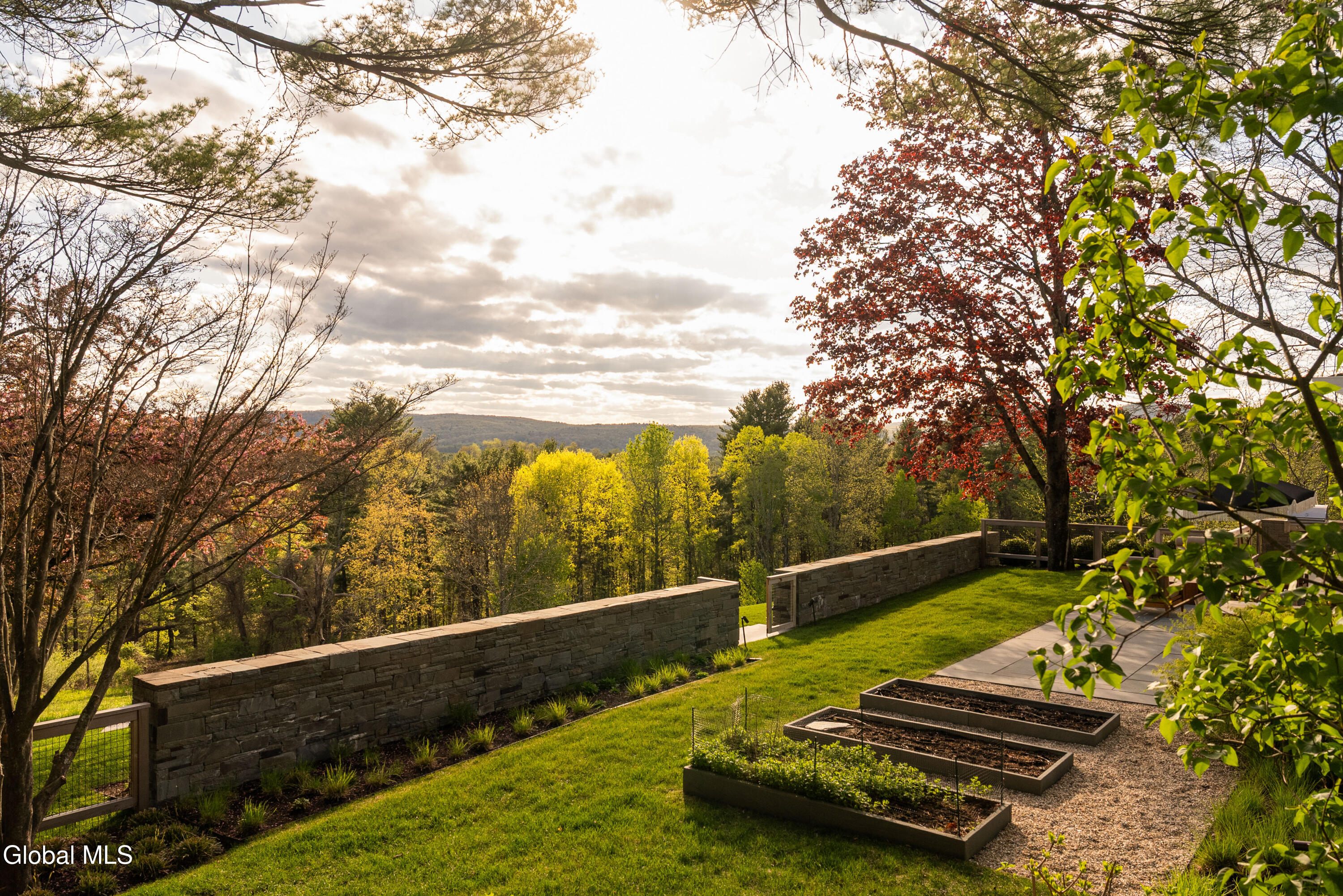 54 Far View Lane Hillsdale NY 12529