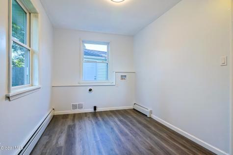 1118 Deforest Street Schenectady NY 12303