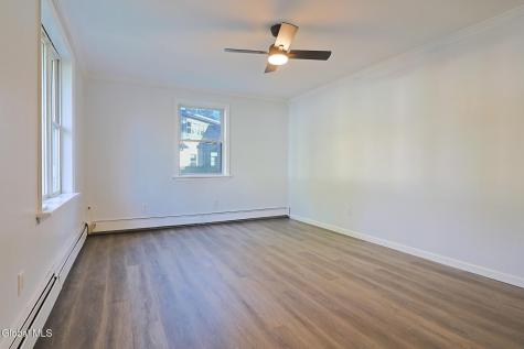1118 Deforest Street Schenectady NY 12303