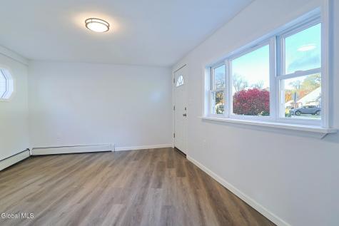 1118 Deforest Street Schenectady NY 12303
