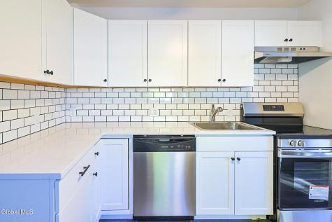 1118 Deforest Street Schenectady NY 12303