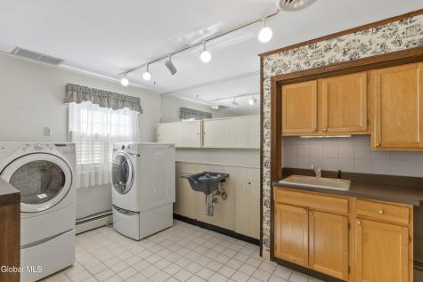 39 Glenridge Road Glenville NY 12302