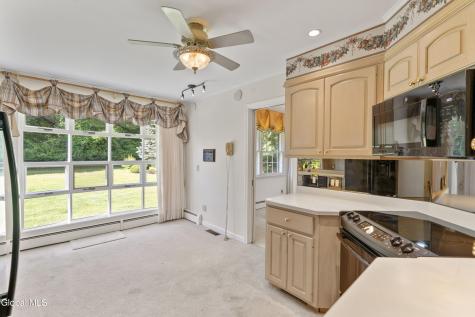39 Glenridge Road Glenville NY 12302