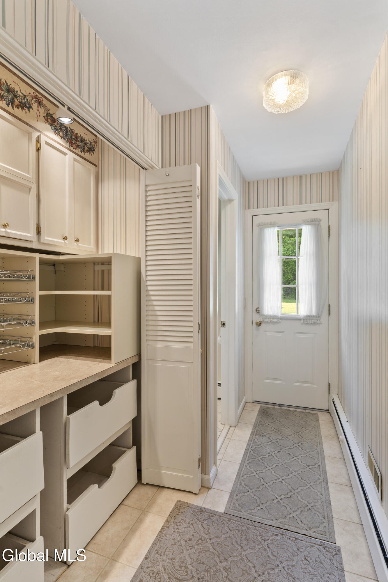 39 Glenridge Road Glenville NY 12302
