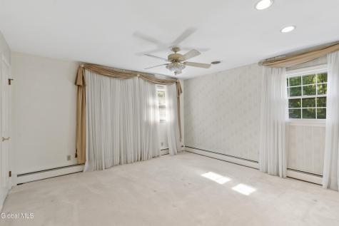 39 Glenridge Road Glenville NY 12302