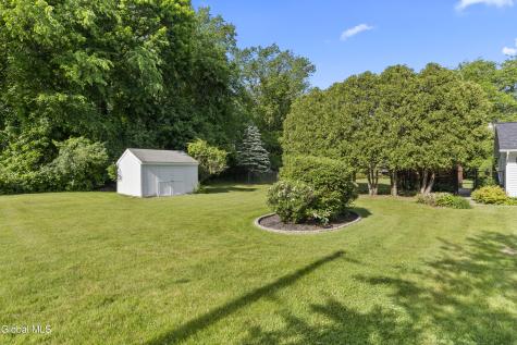 39 Glenridge Road Glenville NY 12302