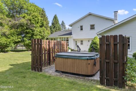 39 Glenridge Road Glenville NY 12302