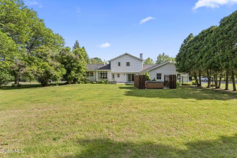 39 Glenridge Road Glenville NY 12302