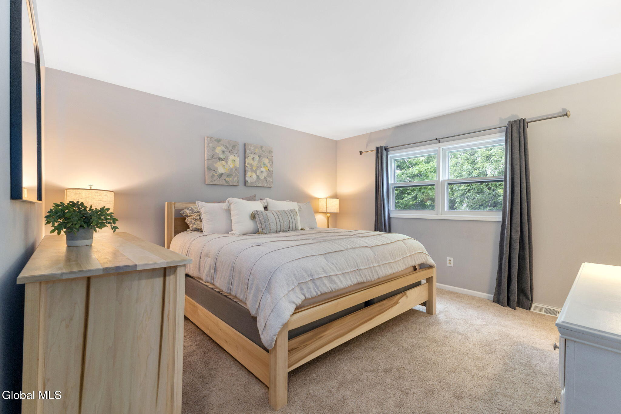 15 Longmeadow Drive Delmar NY 12054