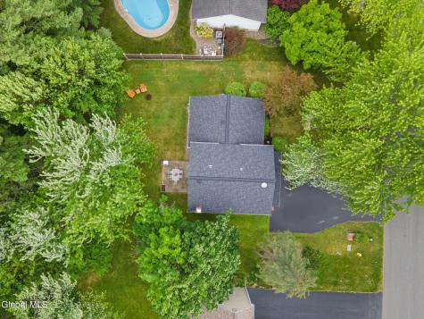 15 Longmeadow Drive Delmar NY 12054
