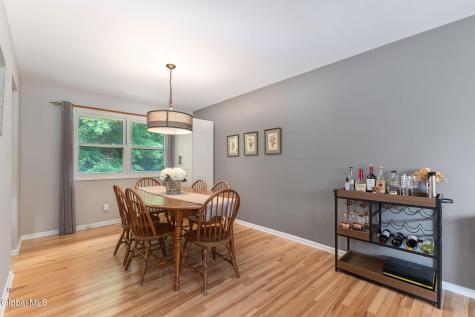 15 Longmeadow Drive Delmar NY 12054
