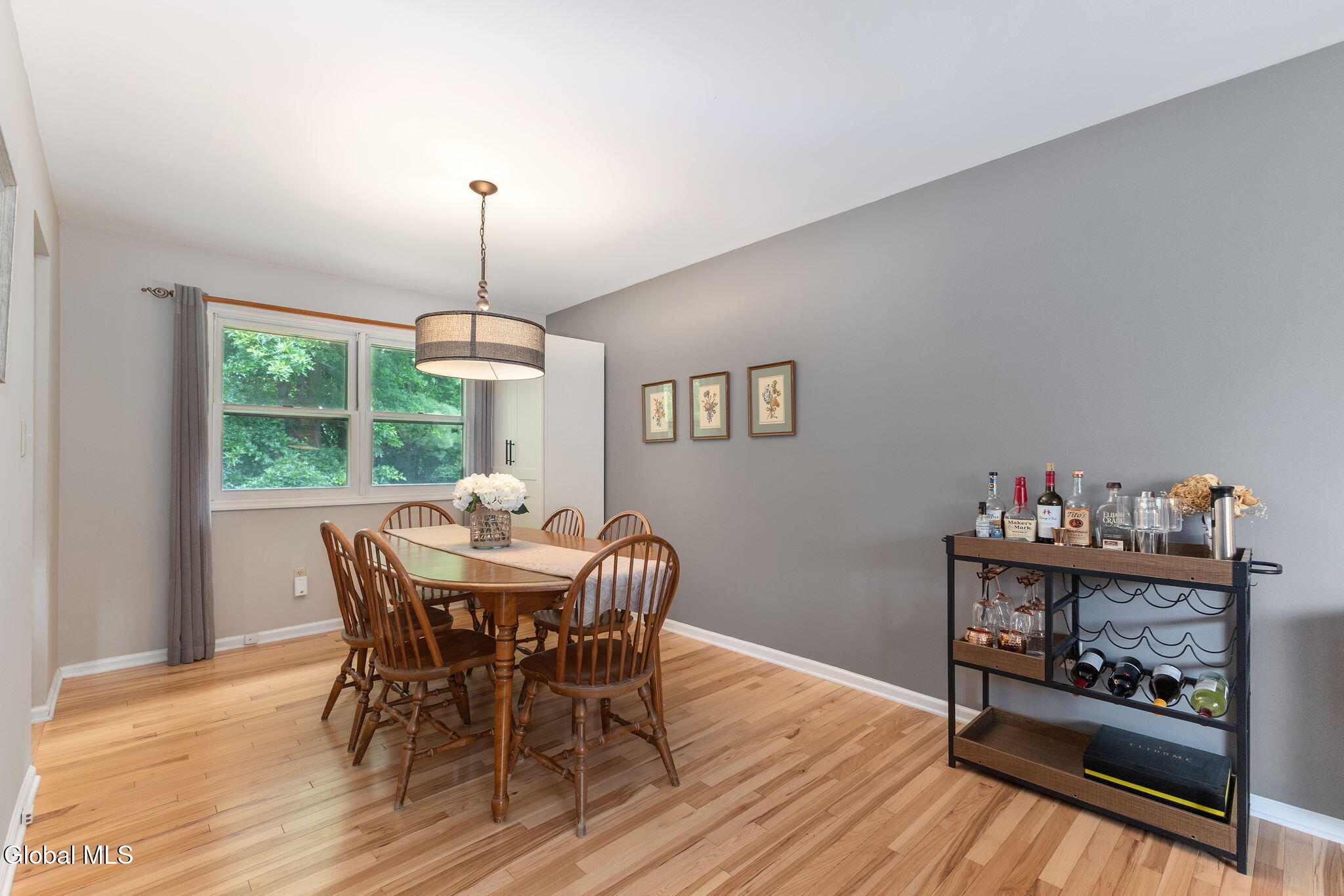 15 Longmeadow Drive Delmar NY 12054