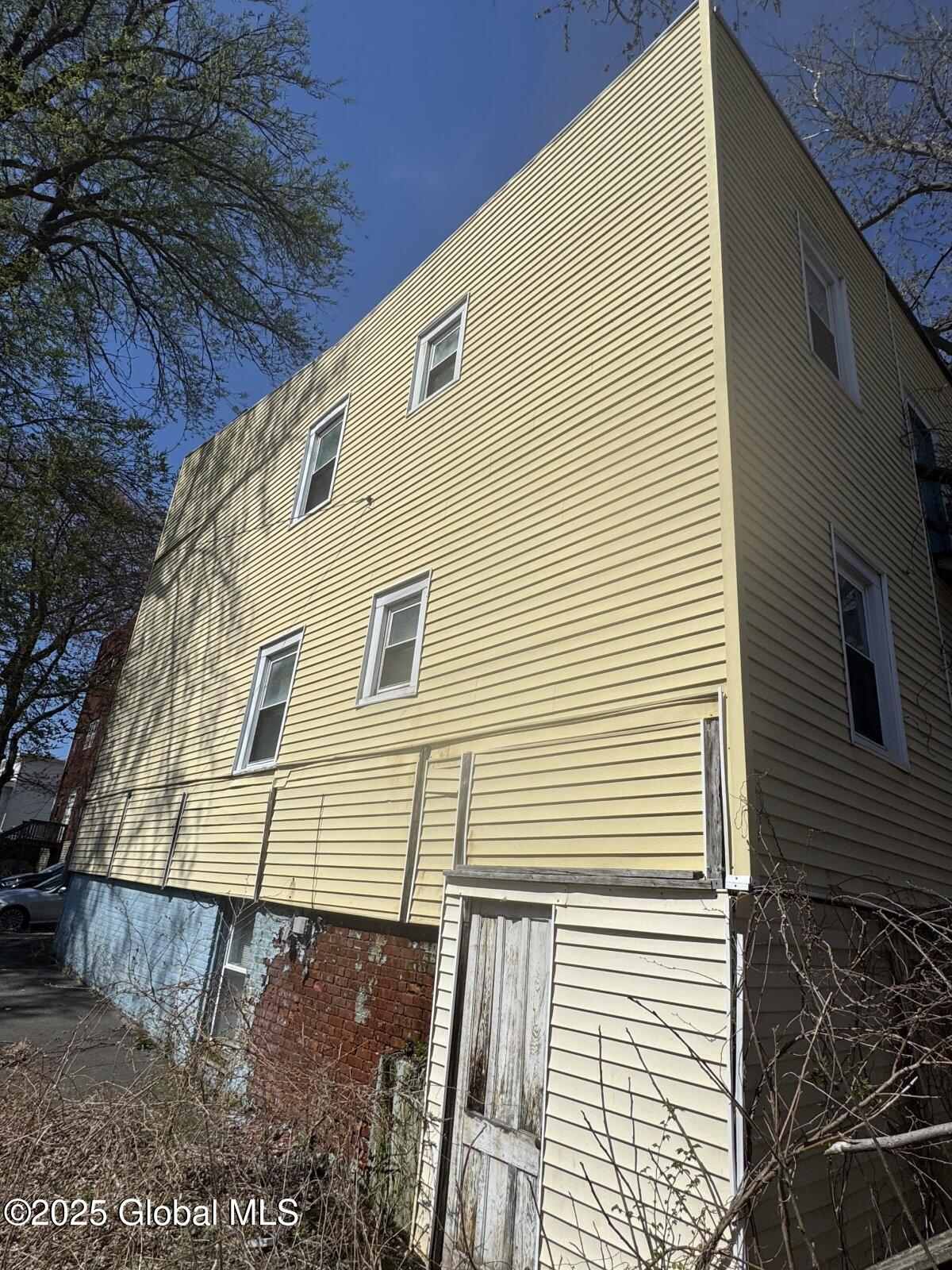 8 Dove Street Albany NY 12210