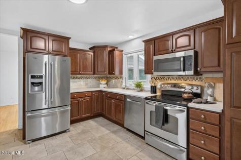 3966 Consaul Road Schenectady NY 12304