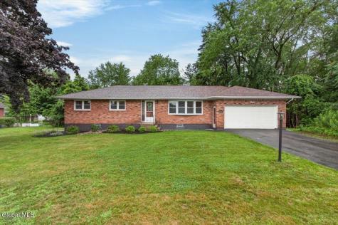 3966 Consaul Road Schenectady NY 12304