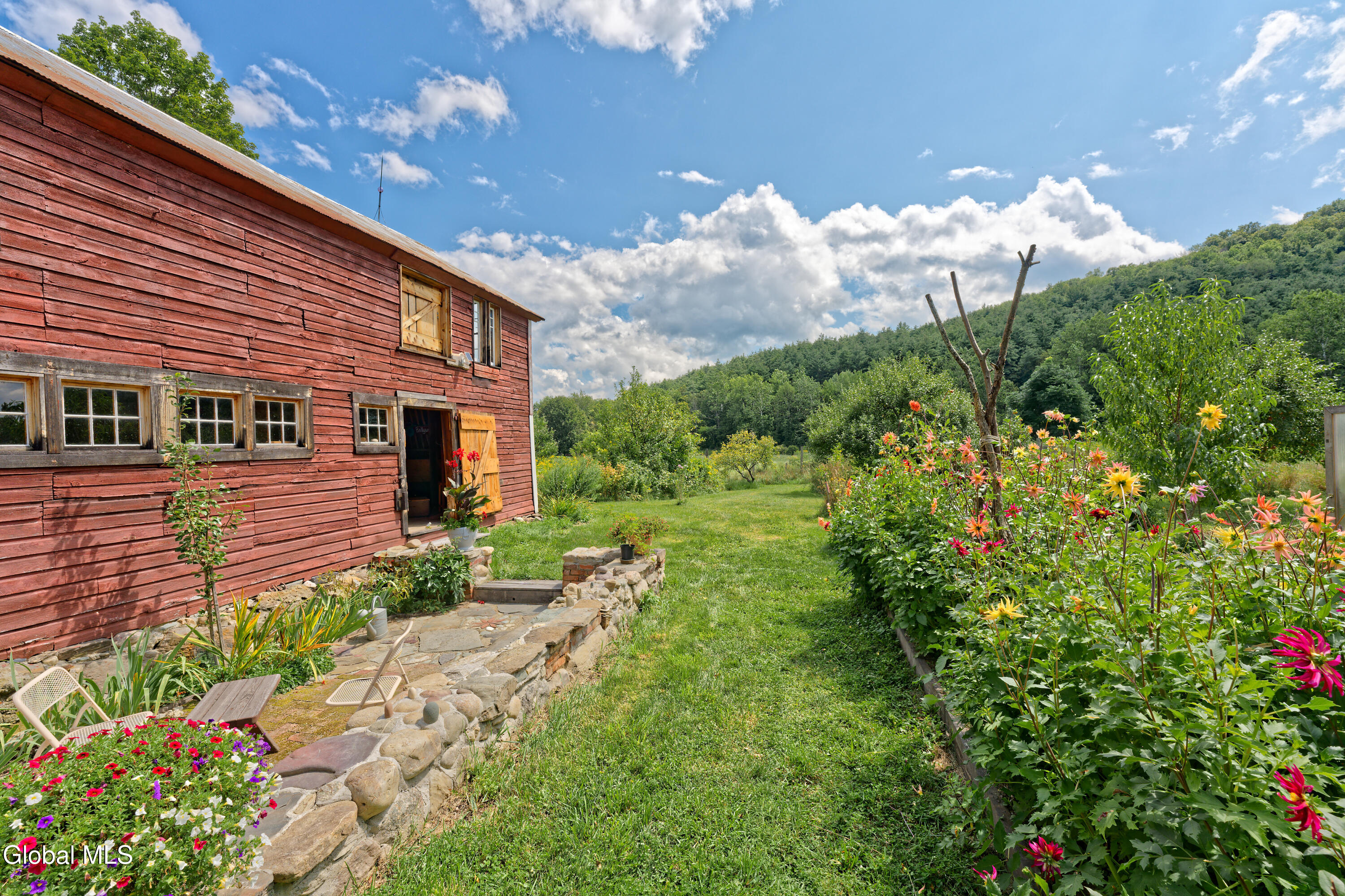 72 Gilbert Street Cambridge NY 12816