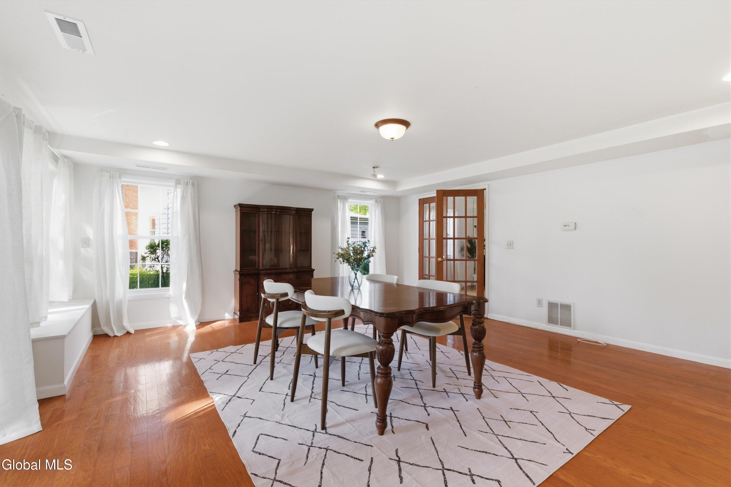 5 Rosemont Street Albany NY 12203