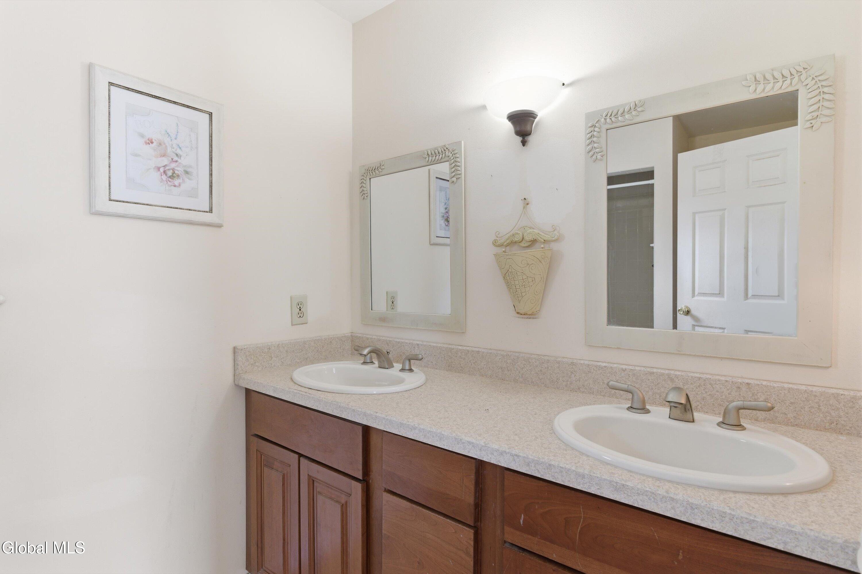 5 Rosemont Street Albany NY 12203