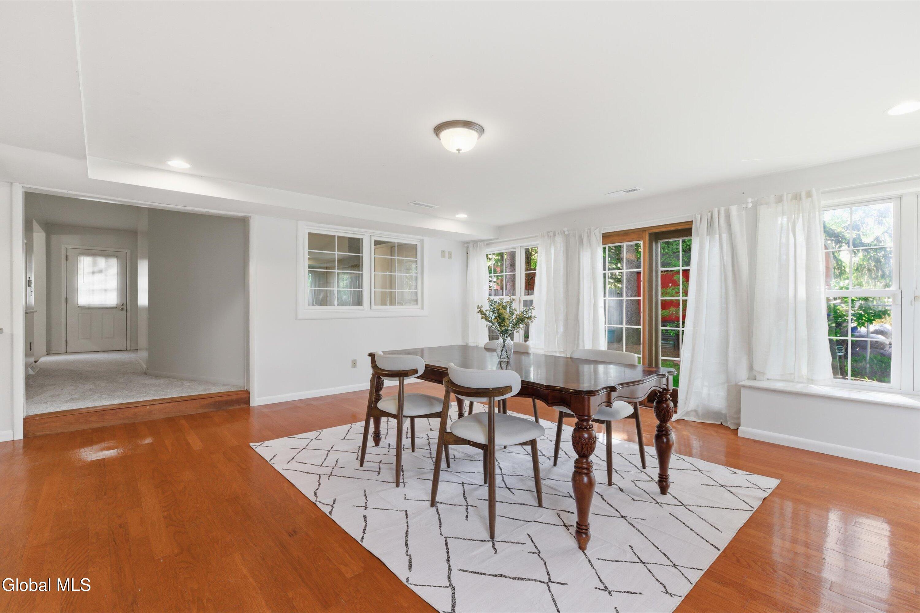 5 Rosemont Street Albany NY 12203