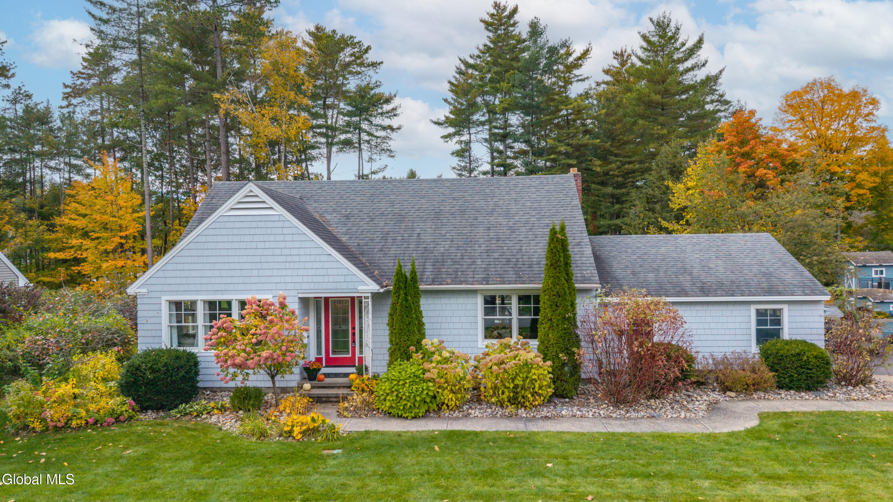 14 Sherwood Drive Queensbury NY 12804