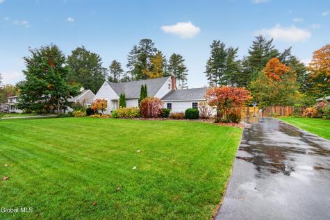 14 Sherwood Drive Queensbury NY 12804