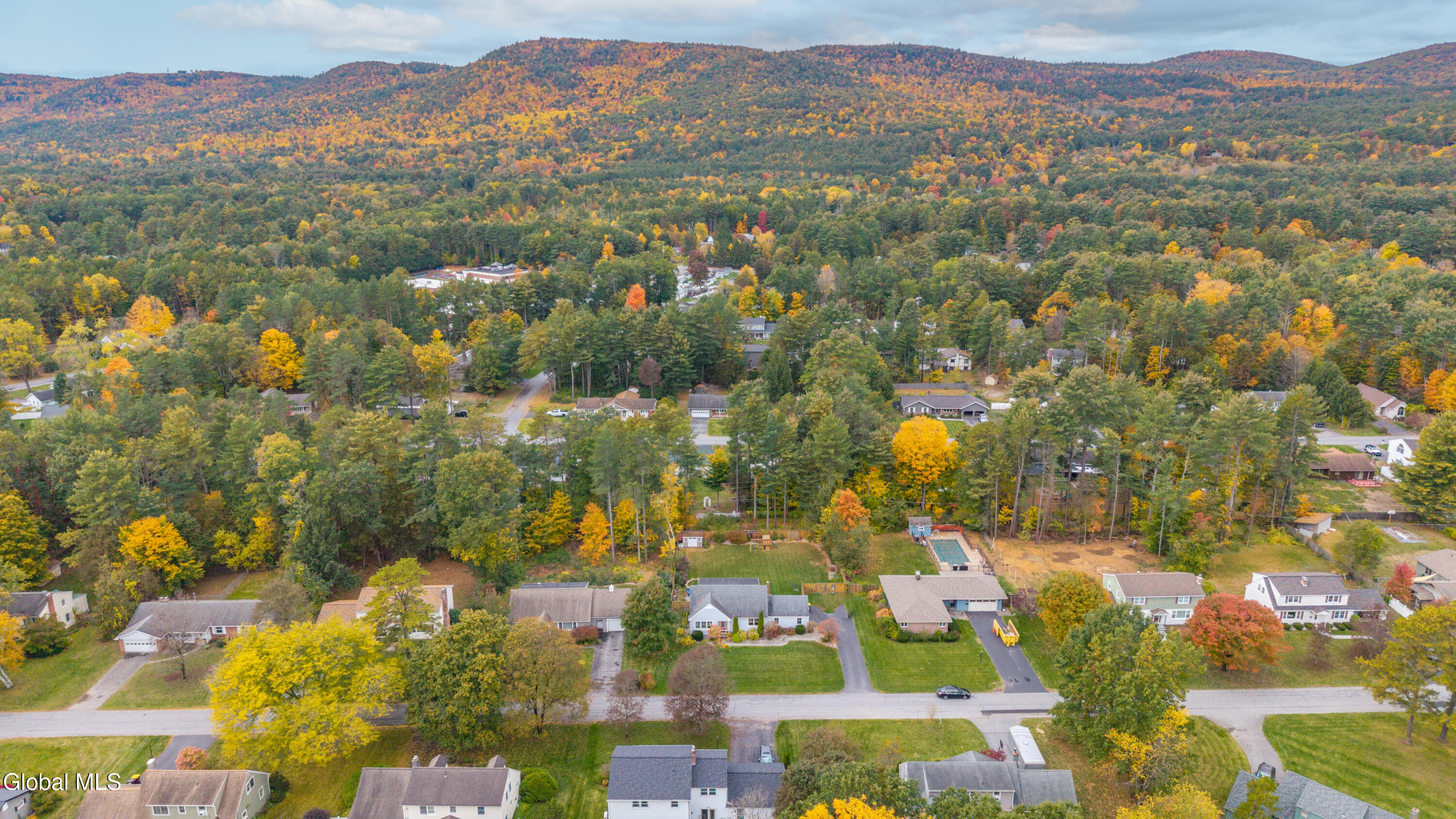 14 Sherwood Drive Queensbury NY 12804