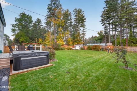 14 Sherwood Drive Queensbury NY 12804