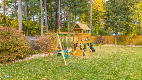 14 Sherwood Drive Queensbury NY 12804