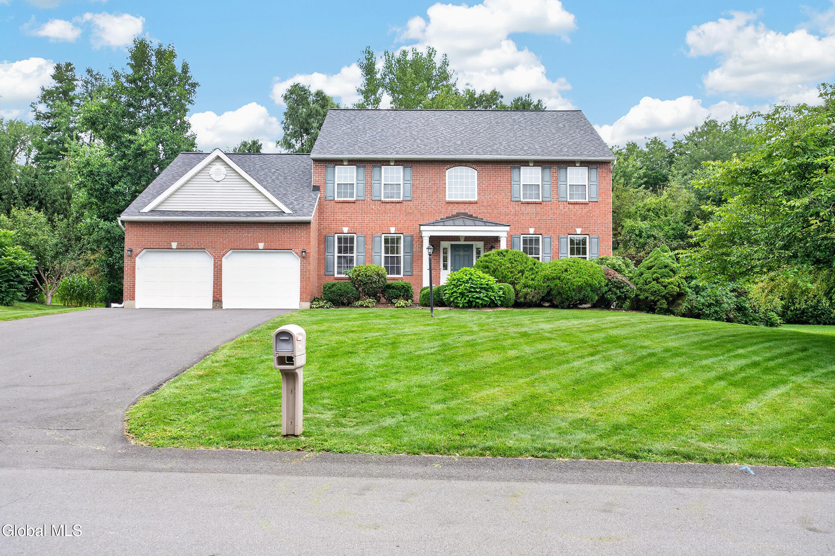 48 Victoria Court Niskayuna NY 12309