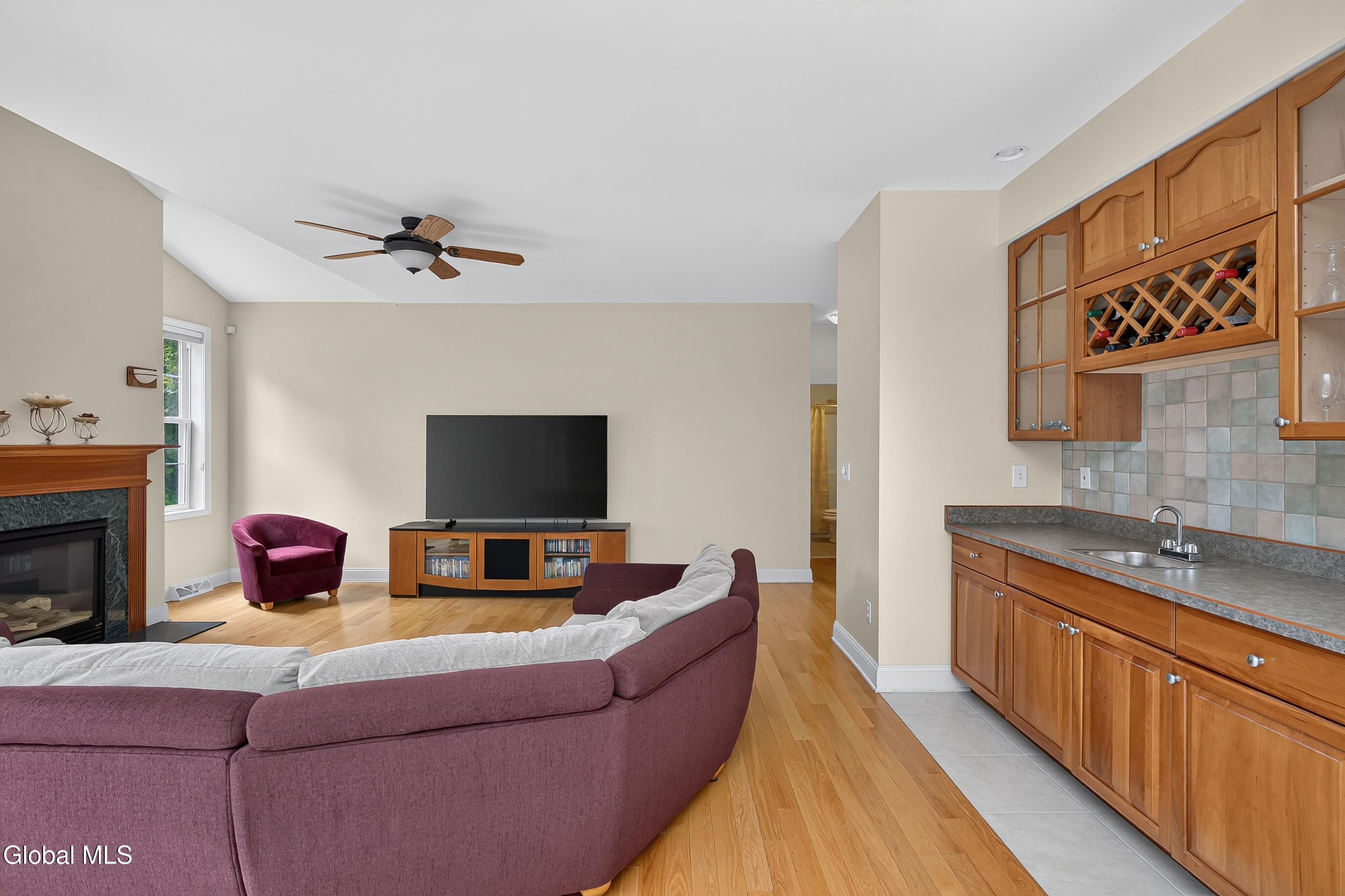 48 Victoria Court Niskayuna NY 12309