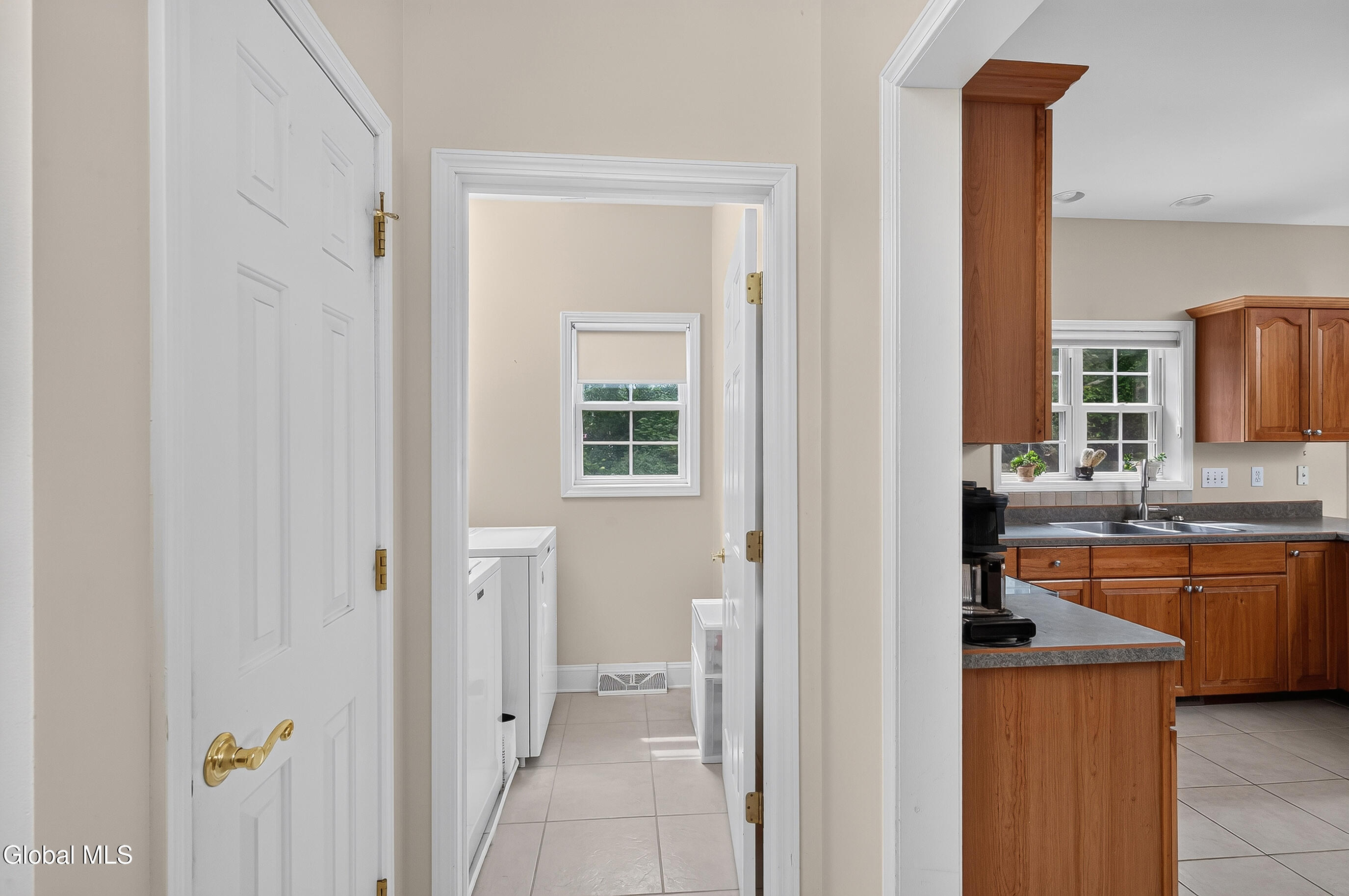 48 Victoria Court Niskayuna NY 12309