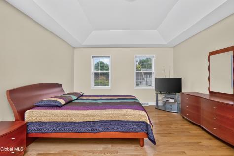 48 Victoria Court Niskayuna NY 12309