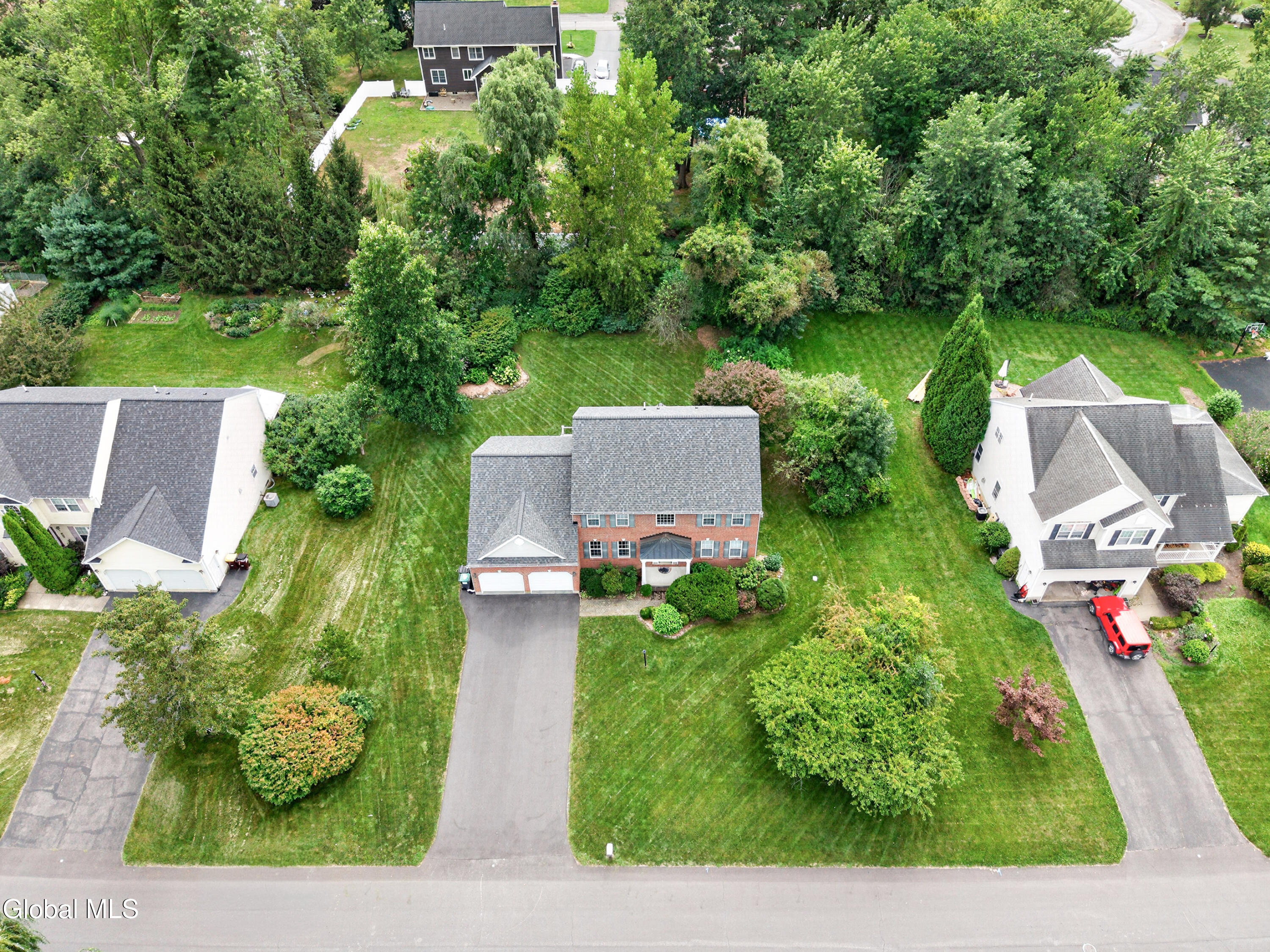 48 Victoria Court Niskayuna NY 12309