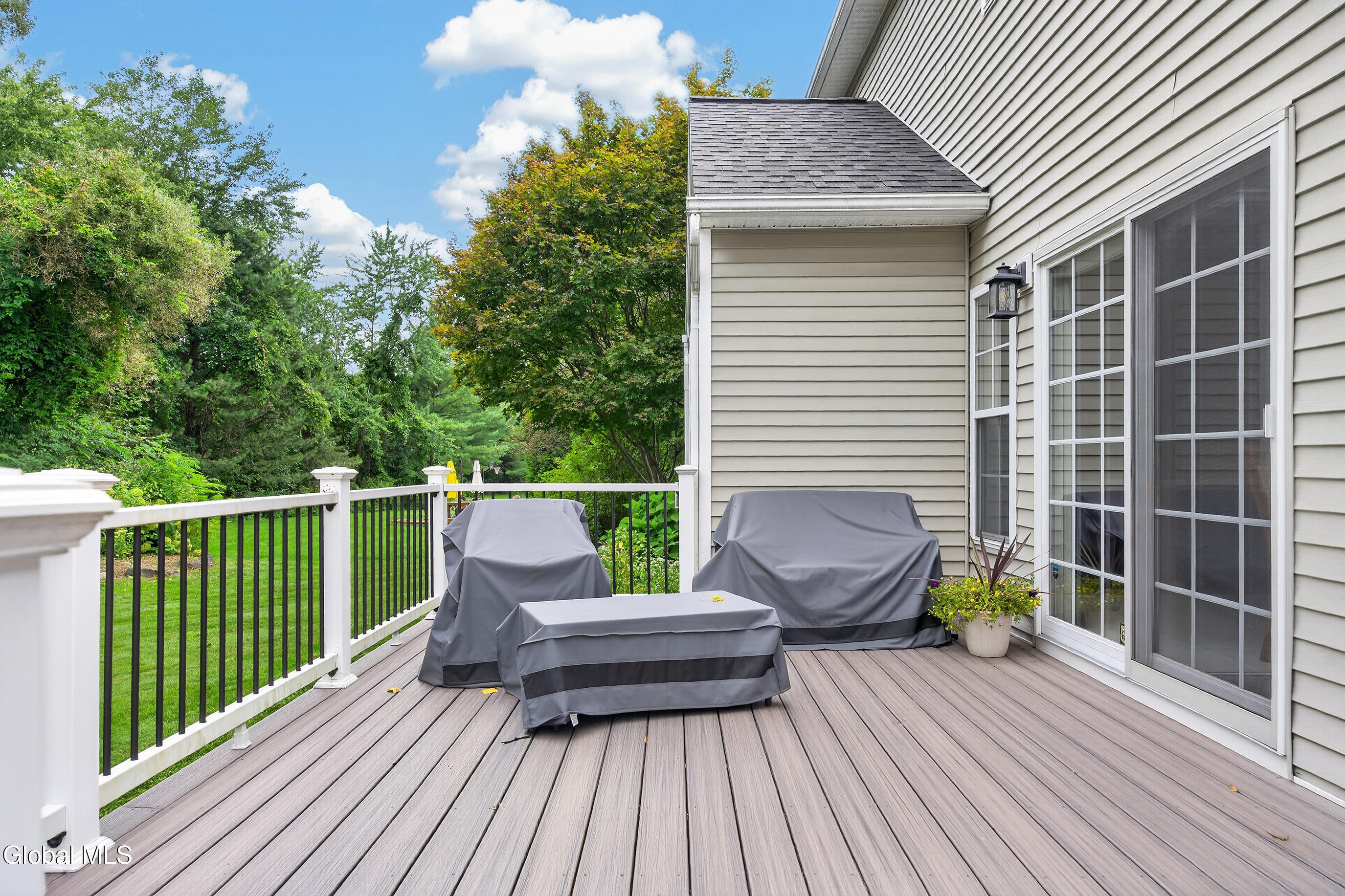 48 Victoria Court Niskayuna NY 12309