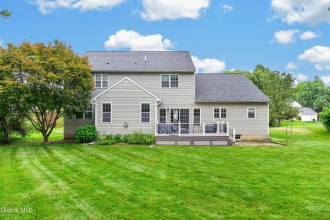 48 Victoria Court Niskayuna NY 12309