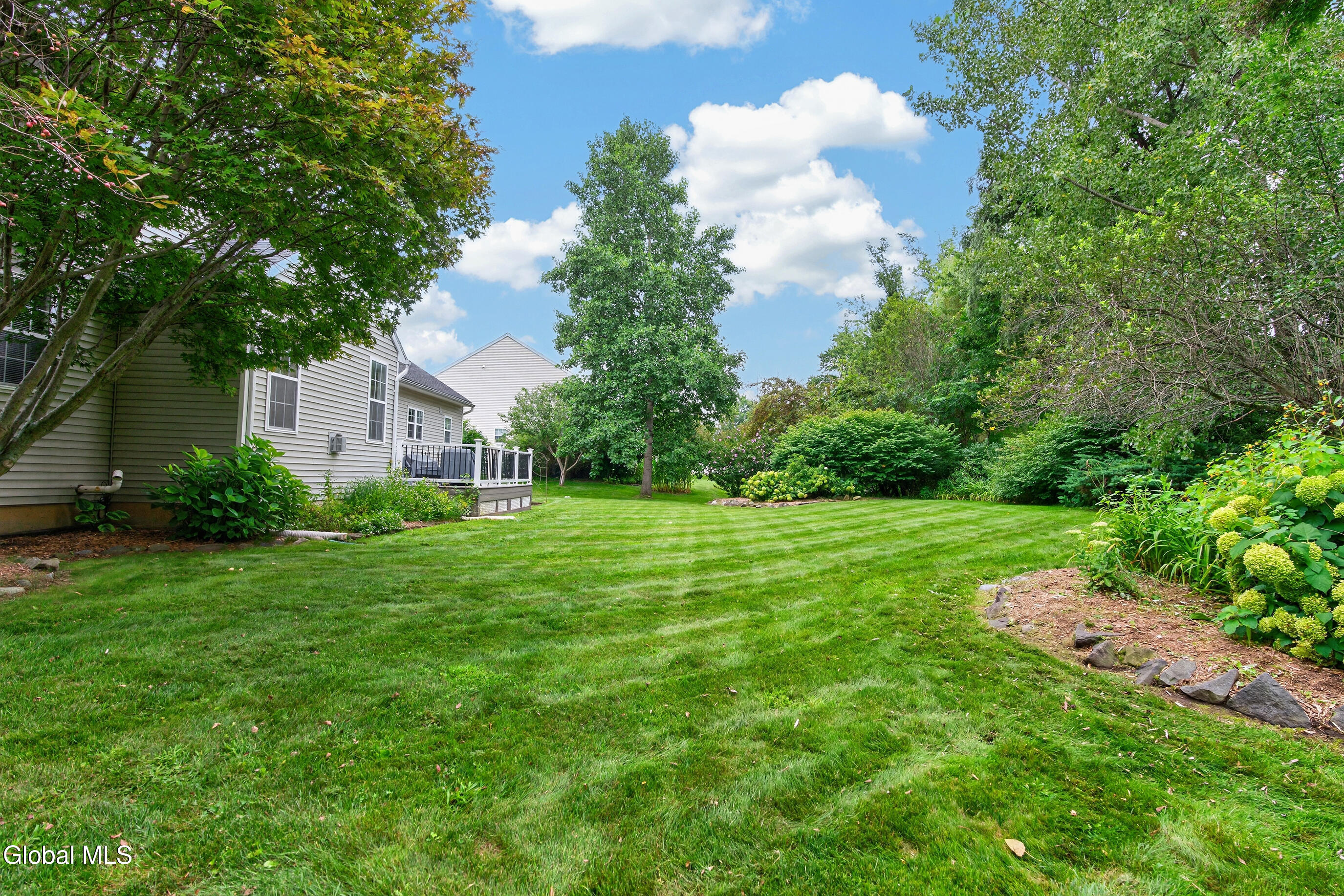 48 Victoria Court Niskayuna NY 12309